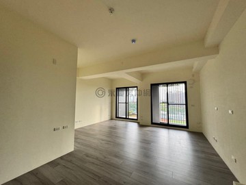 全新橋科首排｜可隔2房｜平車｜橋頭新市鎮｜高雄市橋頭區新東三街