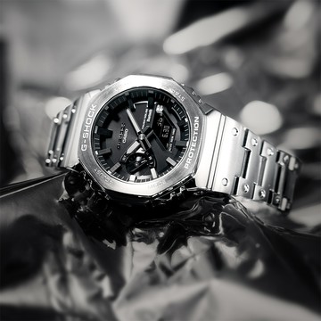 CASIO G-SHOCK 太陽能藍芽全金屬八角造型計時錶/銀/GM-B2100D-1A