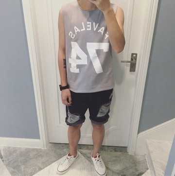 【JP.美日韓】 韓國高品質 背心 大字母 歐美 寬肩 百搭夏季 穿搭 削肩 寬肩背心