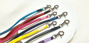 Paris*Le Bonheun。麂皮證件帶。鑰匙掛件