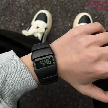 【炫酷數顯】方形腕錶 防水手錶 潮流手錶 電子錶 運動錶 異形盔甲設計 千禧復古風 高級感金屬 工廠直銷 男女中性款