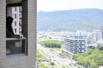 高雄美術館特區/採光高層全屋裝潢/B1雙平車｜高雄市鼓山區美術北三路