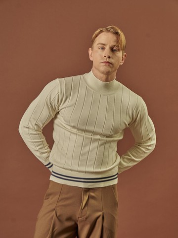 KT004 Ribbed Half Turtleneck Knitwear beige