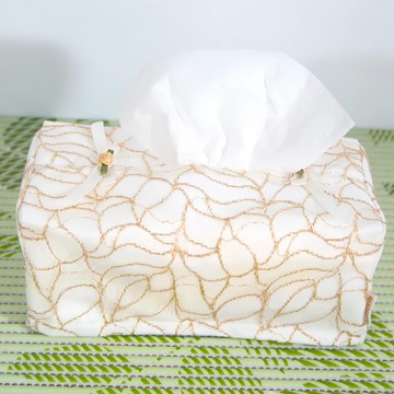 LASSLEY 蕾絲妮 典雅刺繡 抽取式衛生紙套 掛盒 聚酯纖維  金色  約17 x 10cm