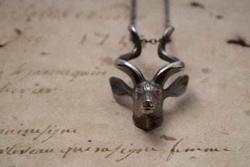 925純銀 羚羊吊墜 (不包括銀鏈)