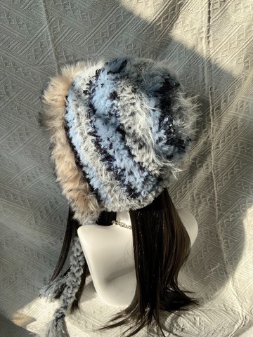 仿皮草藍灰色鉤織連帽設計 冬季保暖手工連帽圍巾