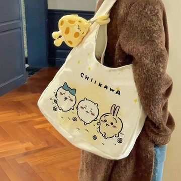 在臺出貨🍀chiikawa帆布袋小清新單肩斜跨學生上課補習帆布書包開學氣息禮物