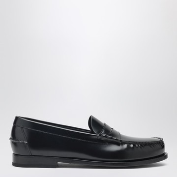 Classic black leather loafer