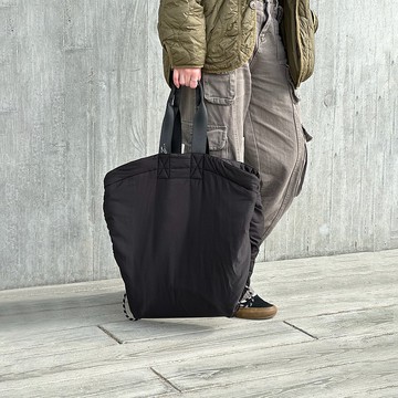 Zuuie 多功能戶外寵物與主人兩用防水野餐坐墊/手提包