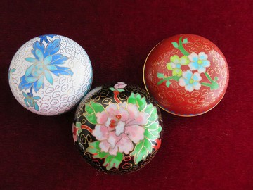 八十年代景泰藍老 貨銅胎鍍金 粉盒（6）