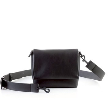 Flap bag 純黑小郵差包 & 純黑寬肩背帶組合