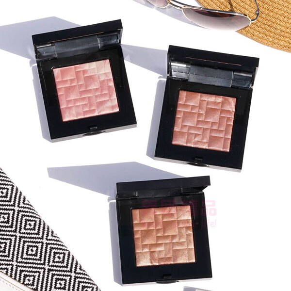 【領券折 $100】芭比布朗 Bobbi Brown 金緻美肌粉 打亮粉餅 Highlighting Powder 8g【特價】異國精品