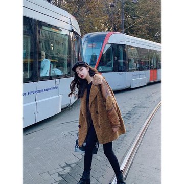 Lecea Alice加厚羊羔毛外套女2025冬季新款皮毛一體大衣女中長款