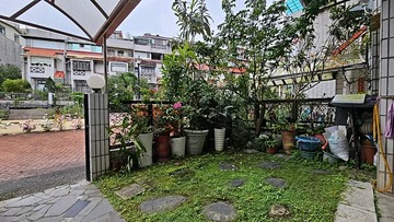 木柵南環捷運站透天別墅空間寬敞~專有車庫~｜台北市文山區木柵路二段