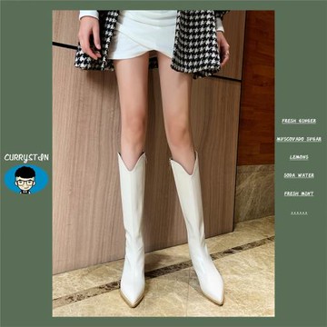 怪蜀黍中跟米色長靴白色靴子女2021新款高跟長筒靴冬季高筒尖頭靴