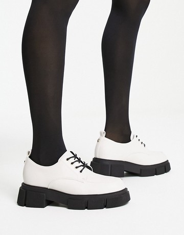 River Island chunky lace up shoe in white