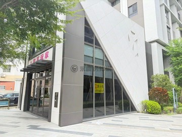 【精銳軟園1號】單棟大角店附雙平車｜台中市大里區公園街