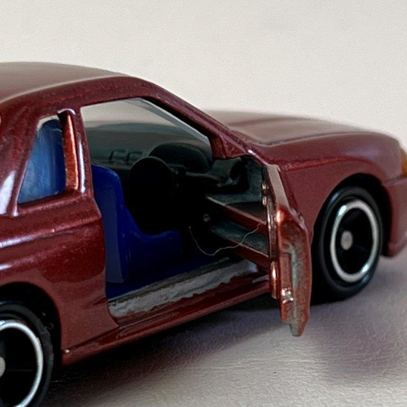 トミカ組み立て工場 第7弾 日産 スカイライン GT-R (BNR32