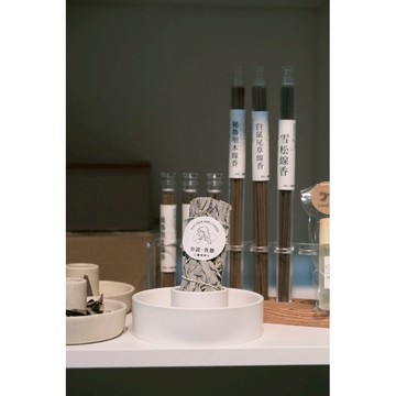 線香 薰香  聖木 白鼠尾草線香 雪松線香 秘魯聖木線香 淨化磁場 空間淨化 天然薰香 白鼠尾草 生活儀式感