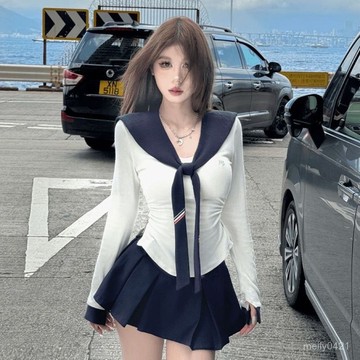 【海派學院】辣妹秋基礎修身T恤坎肩三件套設計感上衣內搭蛋糕裙