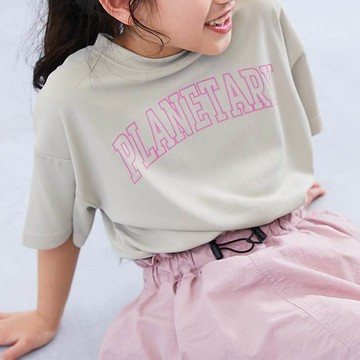 日本 devirock - 速乾網眼 女孩印花短袖上衣-英文logo-灰杏