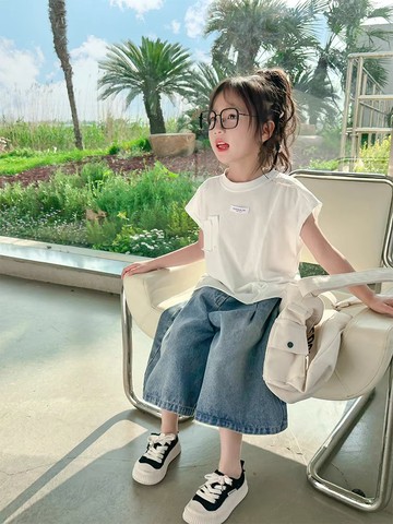 童裝 兒童牛仔褲 夏季潮童闊腿褲 白色上衣 男女童七分褲 時尚短褲 中小童短T短褲套裝【不二雜貨】