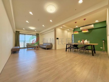 LaLaport湖濱雙星四改三視野雙平車｜台中市東區樂業南路