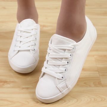 人本帆布鞋女鞋春季低幫系帶純色小白鞋護士鞋學生休閑鞋8380