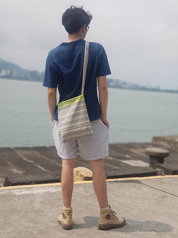 民俗風輕薄斜背包/肩背包/手拿包