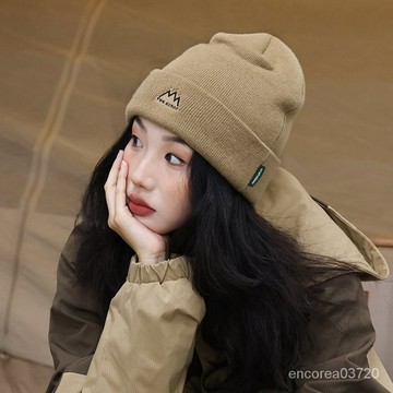 💯台灣出貨#新品日係刺繡山標毛綫帽女鞦鼕冷帽顯臉小針織帽子保暖護耳套頭帽