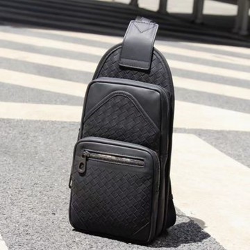 [巴黎精品] 現貨+預購 真皮編織胸包真皮胸背包真皮革側背包腰包隨身包-經典大容量男女包包1色a1ke98