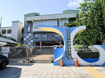 靠近愛群國小l低總價好成家美三房｜高雄市前鎮區二聖二巷