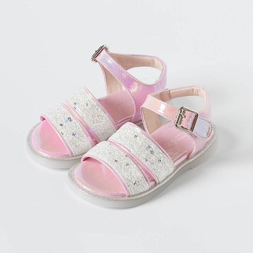 韓國 OZKIZ - 光澤感炫光亮片雙寬帶涼鞋-粉