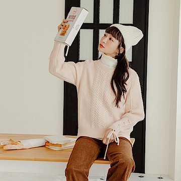 麻花織紋蝴蝶結綁帶袖毛衣-OB嚴選