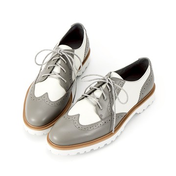 [獨家訂製楦型] 全真皮翼紋沖孔撞色德比鞋 灰X白