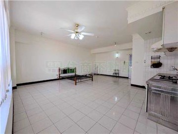 台南車站｜景觀採光大套房｜台南市北區成功路