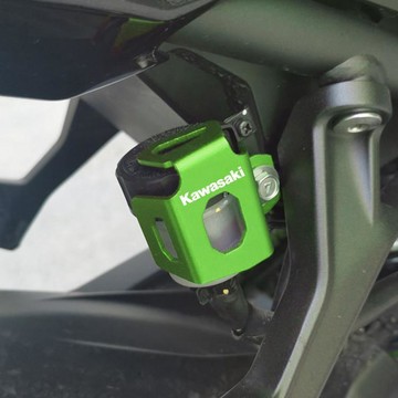 🚀速送🚀适用川崎Z400 Z900 NINJA400 改装铝合金后刹车油壶保护盖油杯罩