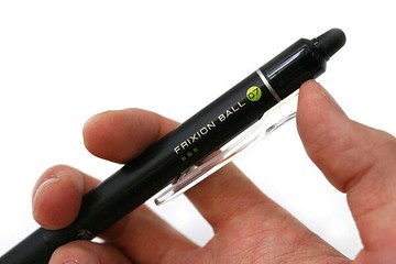 PILOT LFBK-23F 自動魔擦筆0.7mm【領券滿額再折千12/31止】