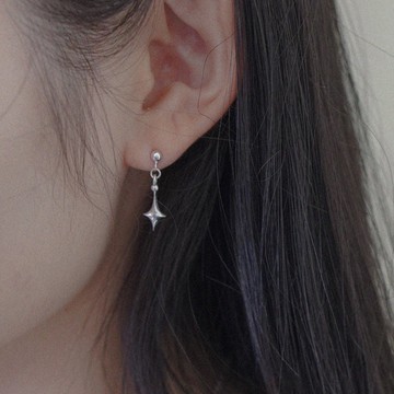 單星耳環 - 銀色