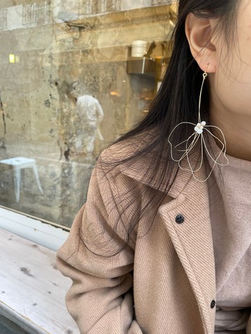 手工編織簡約線條勾線花朵珍珠耳環