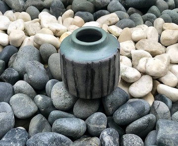 粉墨綠釉彩陶花器 收藏藝術品 陶器 花瓶 擺飾
