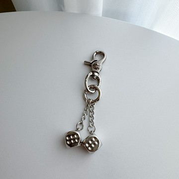 【衣衫倉庫】cleanfit  骰子 鑰匙扣 掛件 穿搭配件 包包掛飾 復古花型