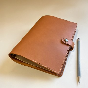 【人氣商品】Urban  A6/A5 六孔活頁皮革筆記本/手帳本/植鞣革