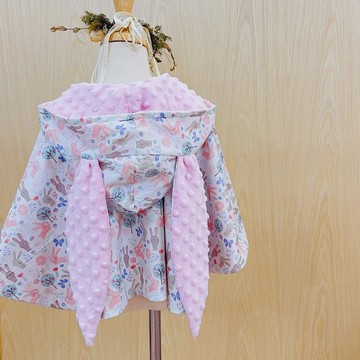 粉灰兔花草生活  可愛萌兔耳披風斗篷 滿月禮 周歲禮 保暖帽外套