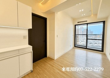 瑞隆商圈｜瑞隆松下|全新未住質感精品輕軌宅｜高雄市前鎮區瑞隆路