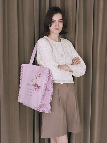 甜美荷葉邊方形緞面手提包(08002050200) - Maison de FLEUR