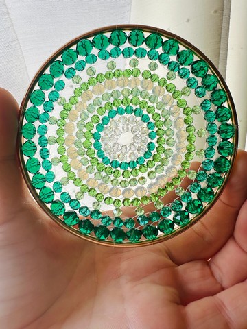 療癒光藝術：綠光曼陀羅捕光器