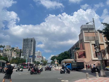 中山國小捷運旁1房1廳1衛可炊附車位｜台北市中山區林森北路