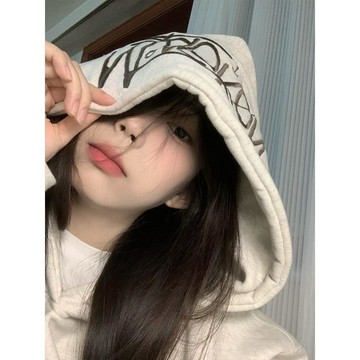 已售9642件💖赤道少女  灰色連帽衛衣  帽t  長袖上衣 oversize  潮流衣服 ins風   刺繡印花