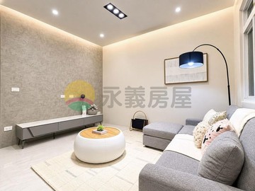 高科大建工商圈大面寬一樓可停車｜採光佳翻新質感美寓｜高雄市三民區立忠路